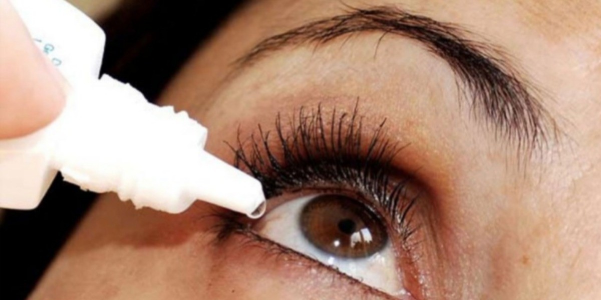 Mueren tres personas por bacteria en gotas para los ojos