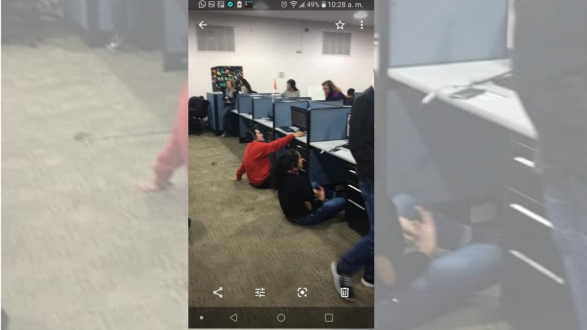 ¡Call center le quita las sillas a empleados que no venden!