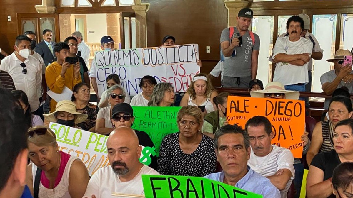 Familias víctimas de fraude inmobiliario exigen justicia