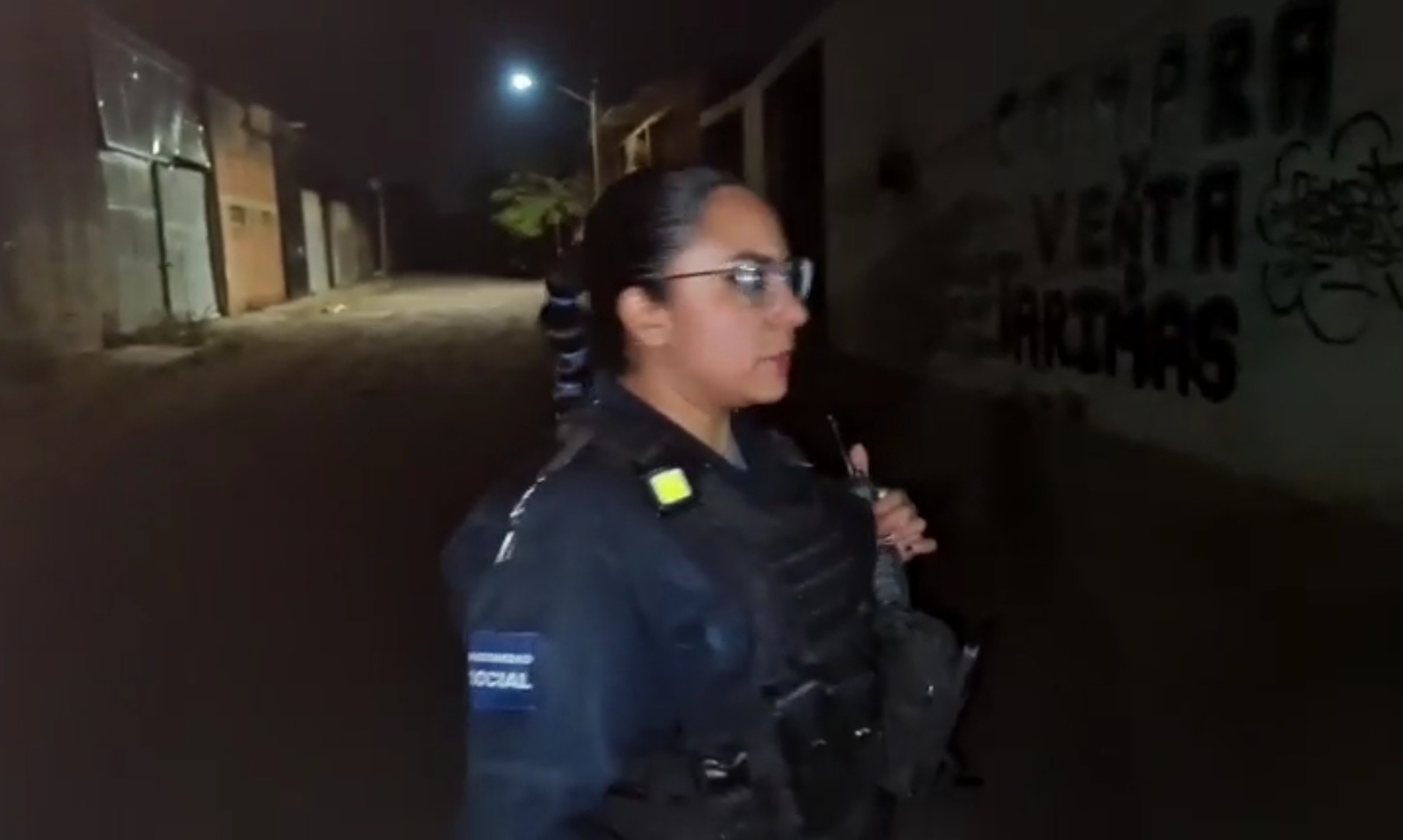 ¡Prensa, no disparen!, policías de Irapuato encañonan a reporteros