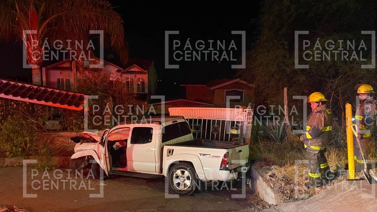 Hombre muere tras chocar contra vivienda en el Ecobulevar