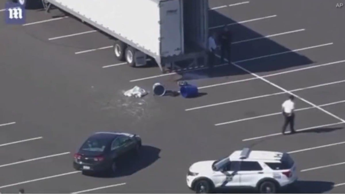 ¡Ladrones hacen robo millonario en pura morralla!