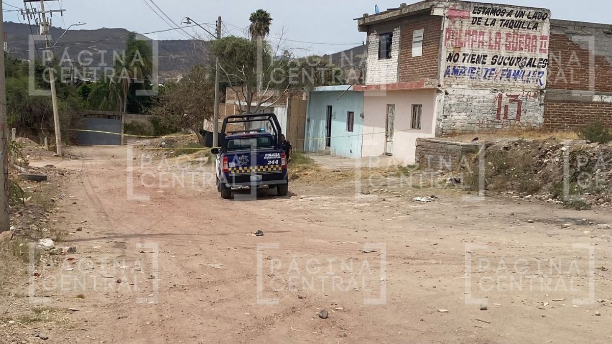 Asesinan a 'El Chino' y hieren de gravedad a dos mujeres en Rivera de la Presa