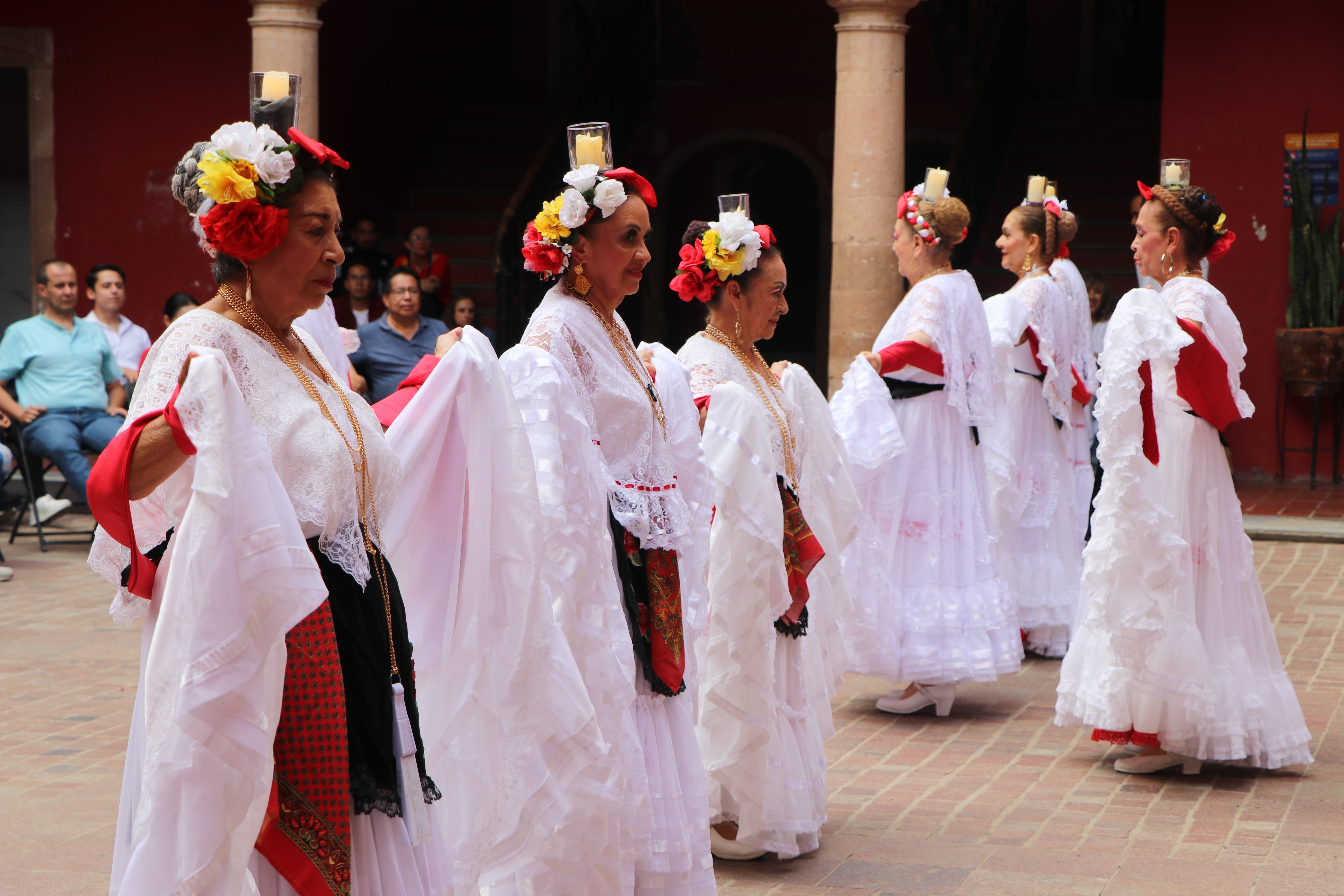 Celebran Día Internacional de la Danza con presentaciones gratuitas