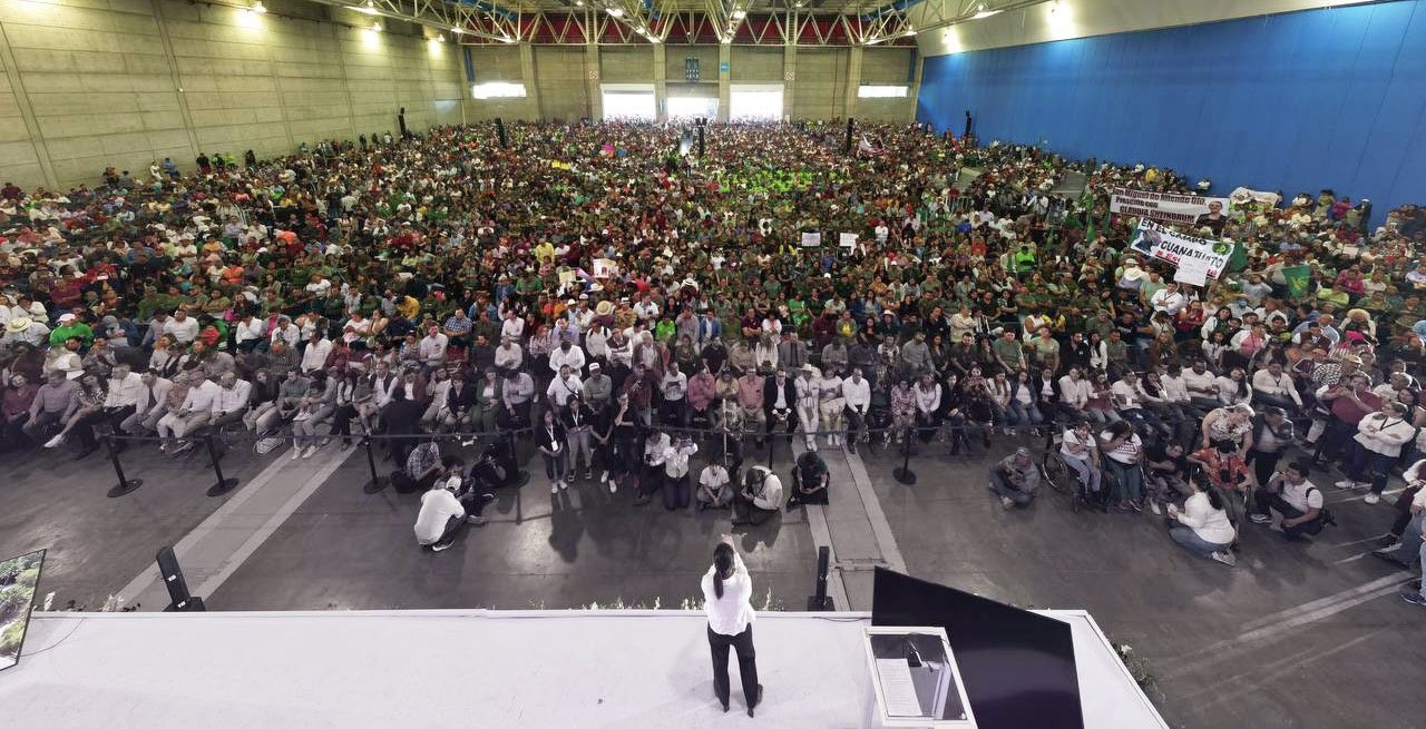 Presume Sheinbaum logros en CDMX ante guanajuatenses