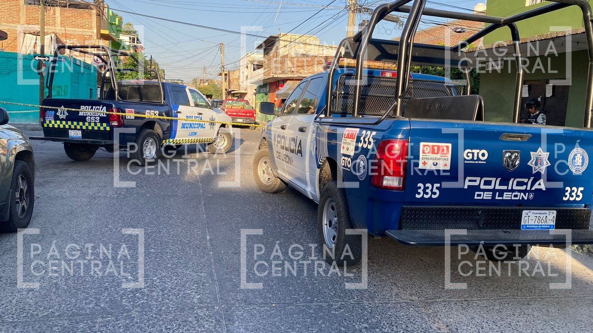 Atacan a balazos a dos hombres en Peñitas