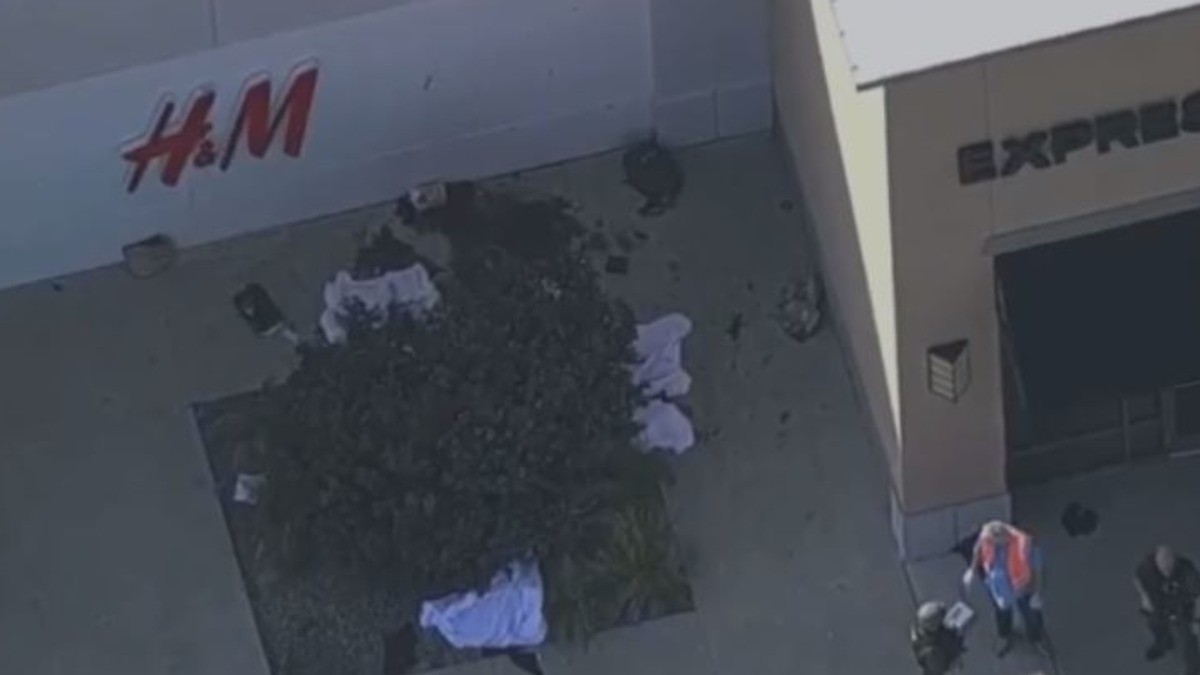 Varios muertos y heridos, deja tiroteo en centro comercial de Texas