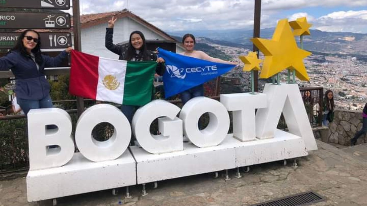 Ganan estudiantes de Cecyte Pueblo Nuevo oro en proyecto científico