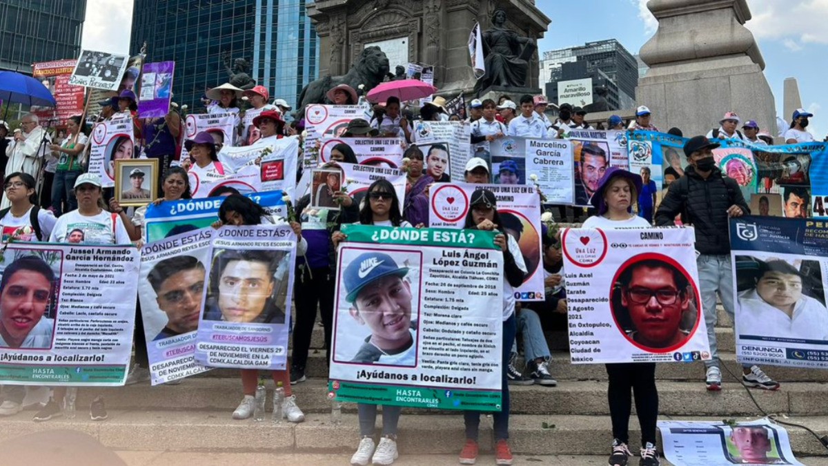 Marchan cientos de madres que buscan a sus hijos desaparecidos