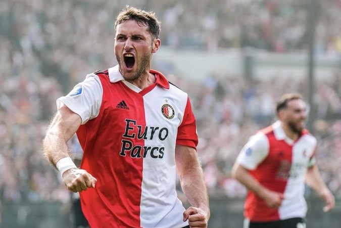 Santi Giménez es Kampioen con el Feyenoord