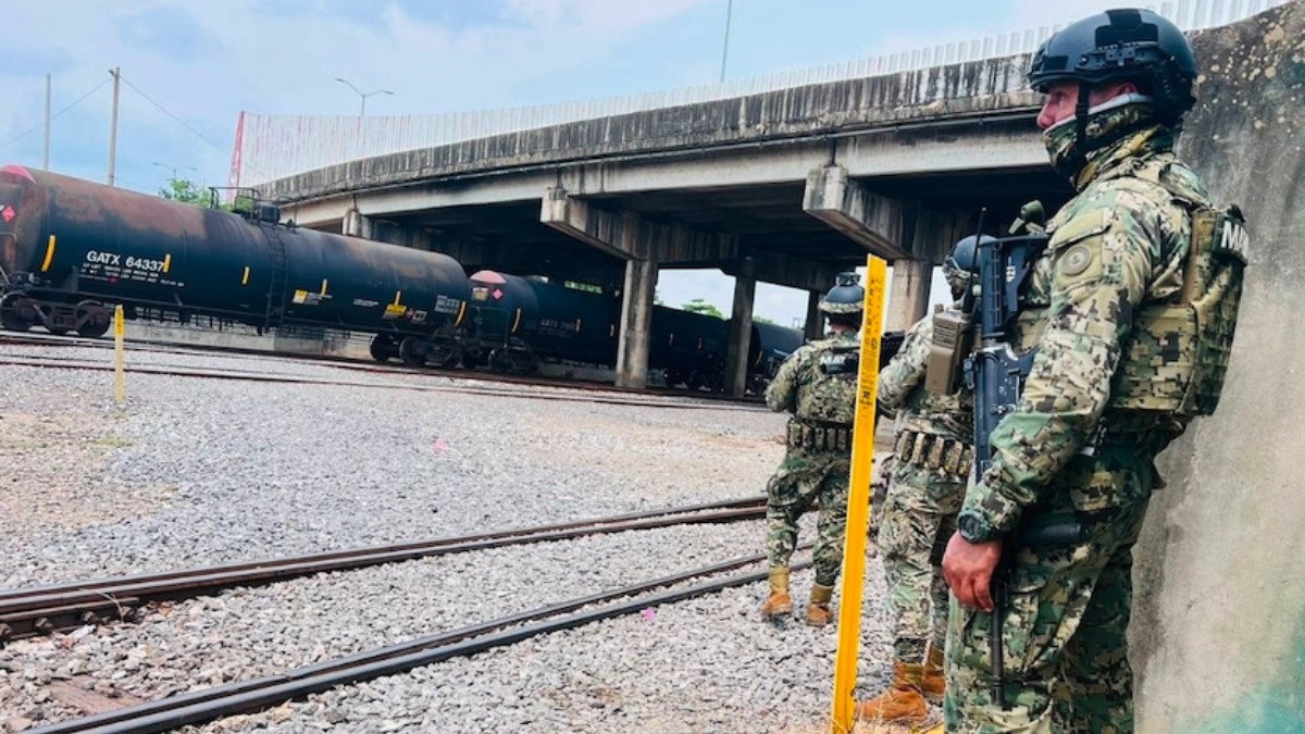 Ferrosur no fue expropiada, fue recuperada: AMLO