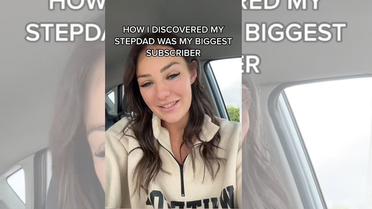 ¡Modelo de OnlyFans descubre que uno de sus mejores clientes es su padrastro!