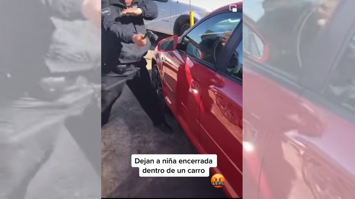 Dejan a niña encerrada en un carro, ¡policía héroe la rescata!