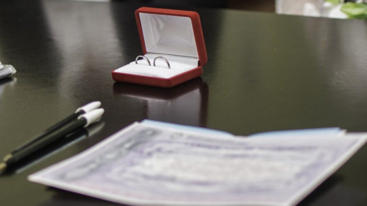 Proponen “poner a prueba” el matrimonio por un año