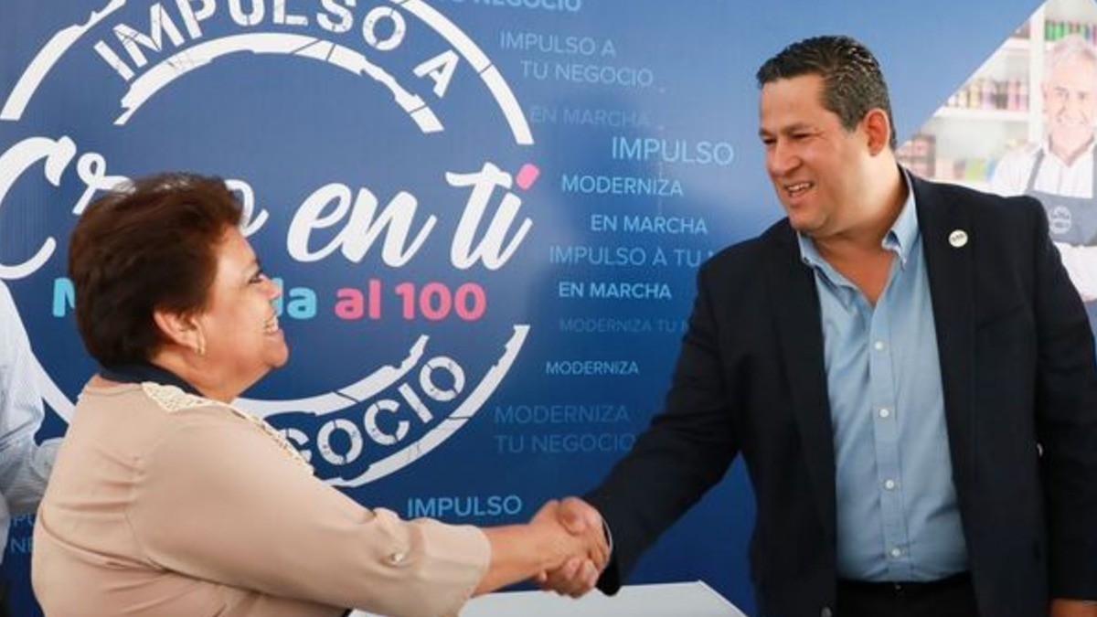 Quiere gobernador contienda interna en el PAN