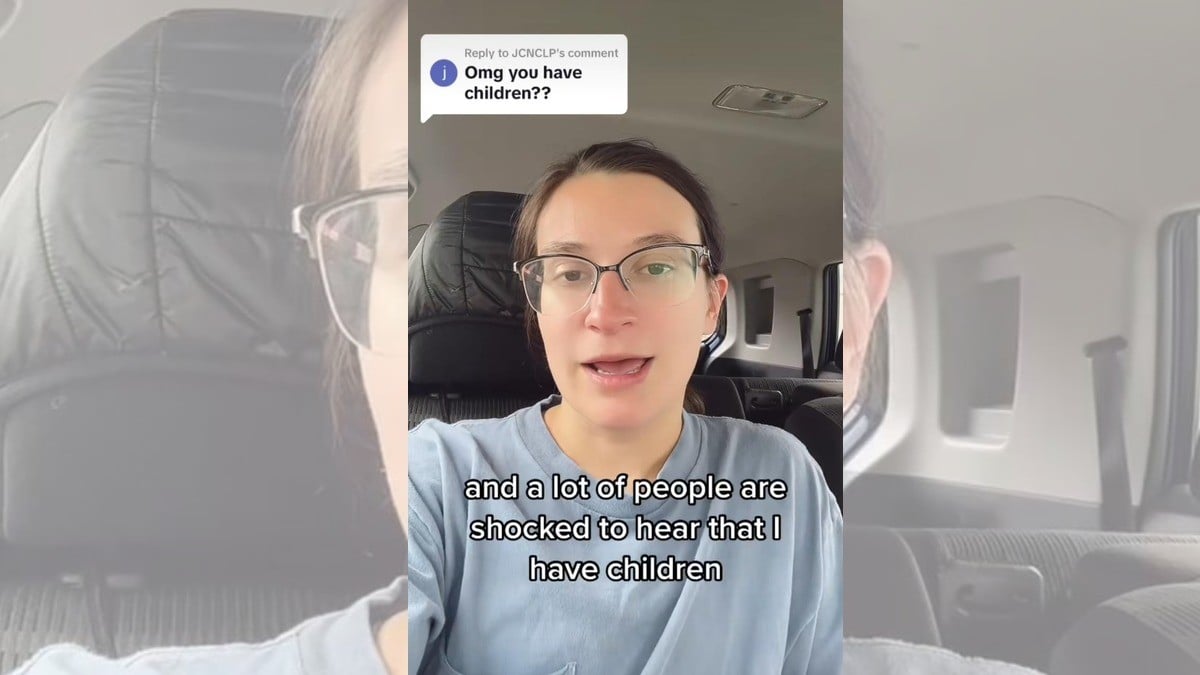 Mujer “demanda” a sus padres por darle la vida sin su consentimiento