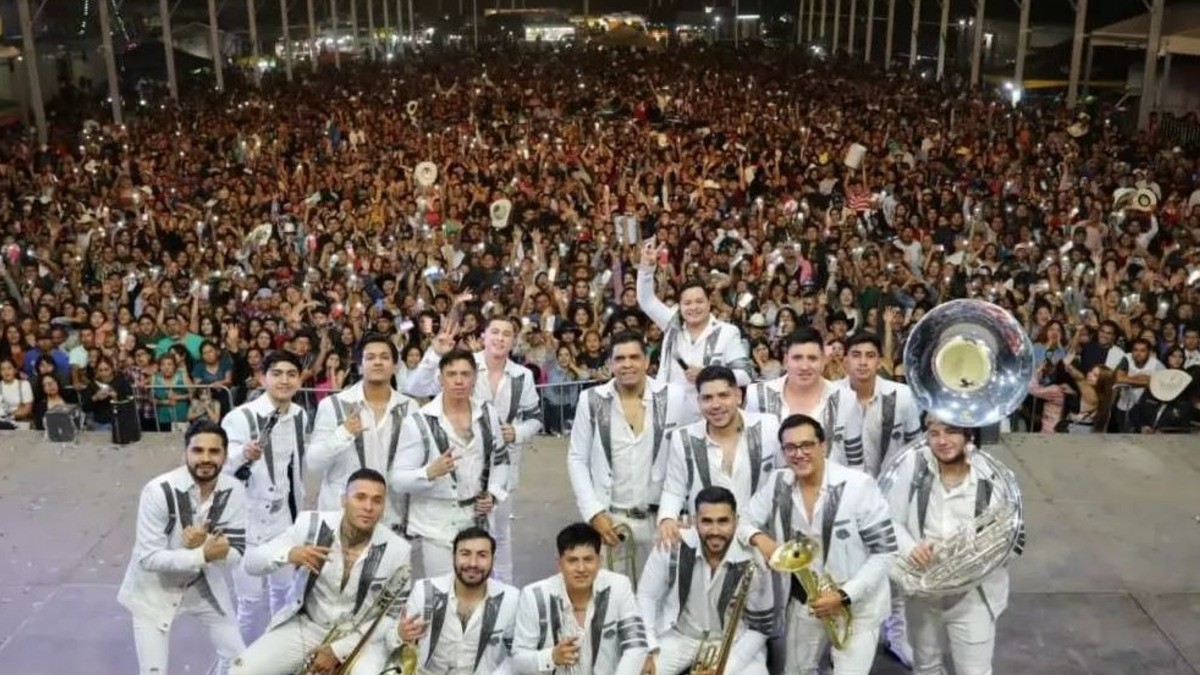 Disparan a camión de Los Recoditos en intento de asalto en la Morelia-Salamanca