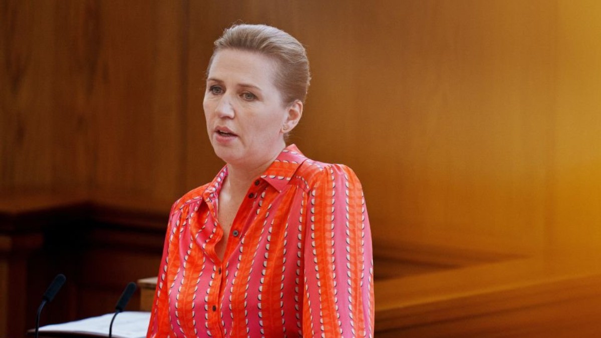 Primer Ministra presenta discurso hecho por ChatGPT