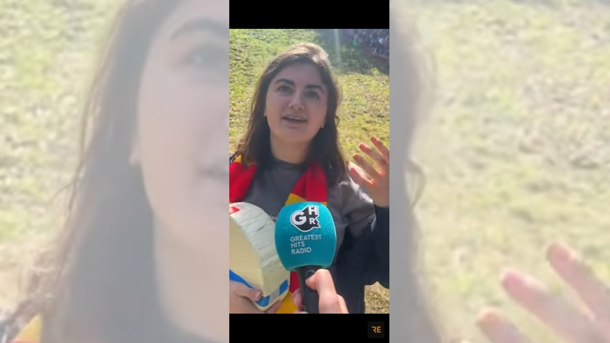 Joven queda inconsciente durante competencia del “queso rodante”