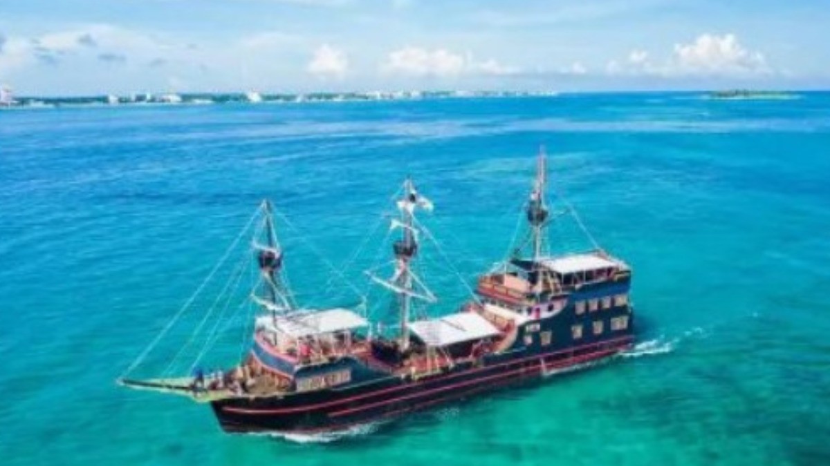 Joven acepta reto y saltó desde un crucero, su cuerpo sigue desaparecido