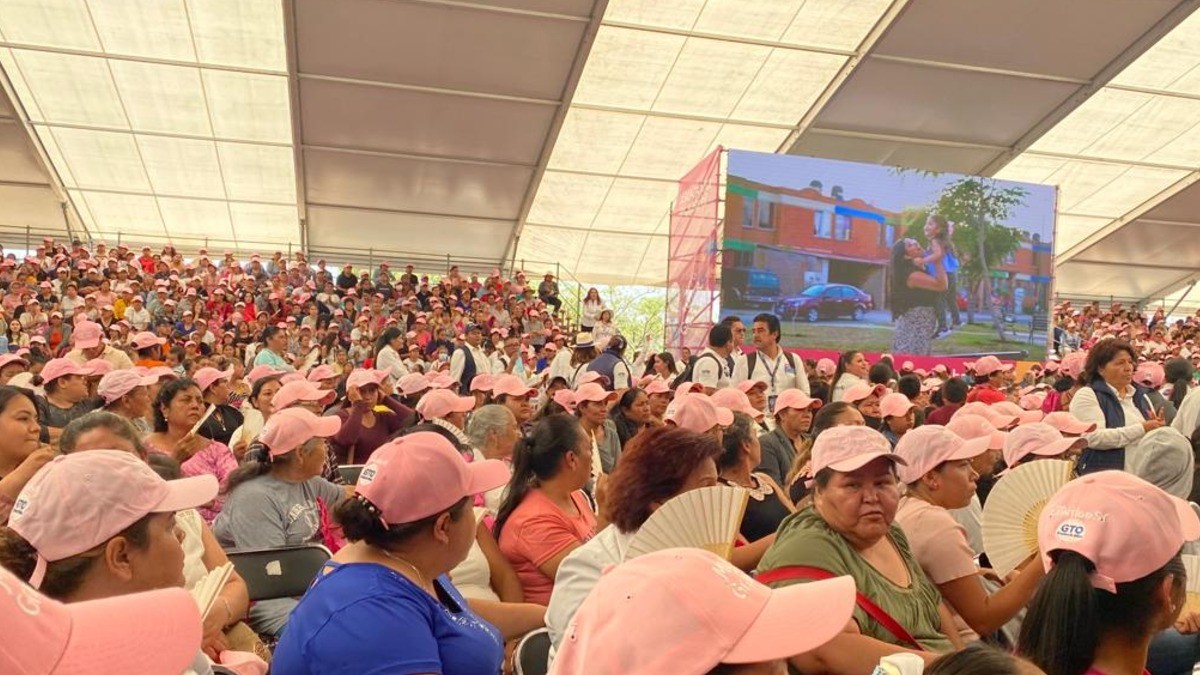 Tarjeta Mujeres Grandeza beneficiará a 38 mil mujeres más