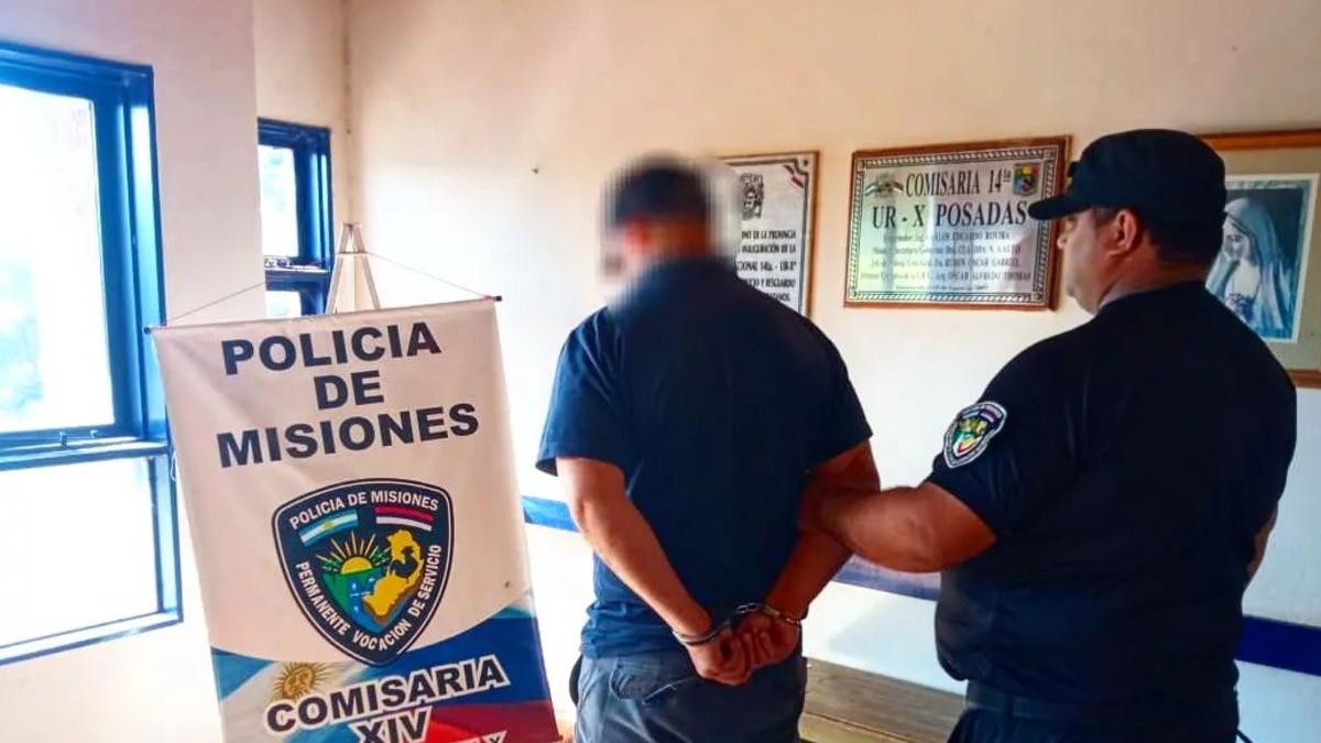 Por mentiroso, hombre termina en el bote y sin sueldo