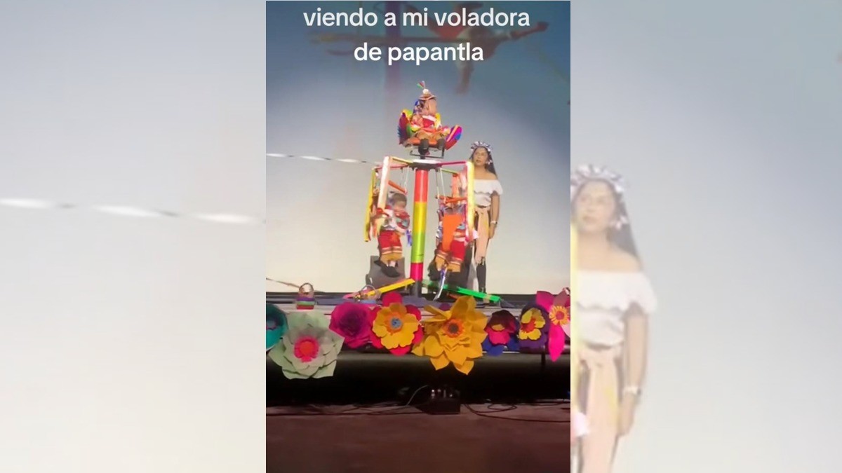 Bebés sorprenden al recrear tradición de los voladores de Papantla