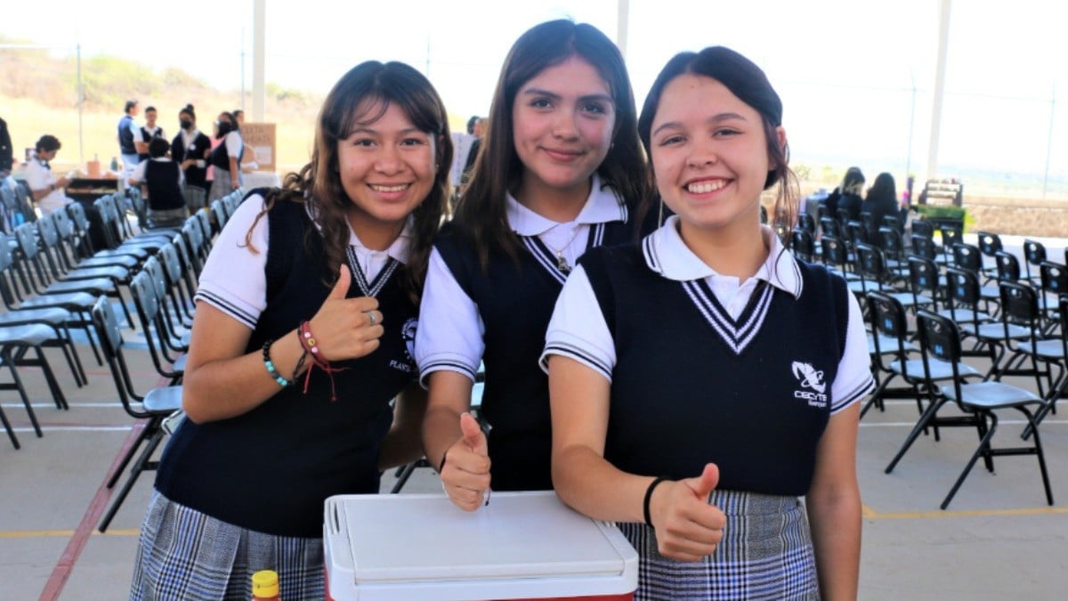 Estudiantes del CECyTE Guanajuato sobresalen con proyectos innovadores