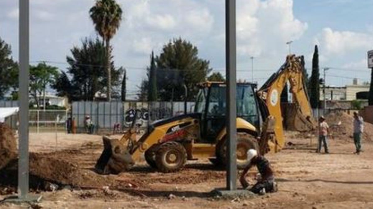 Arquitectos e ingenieros denuncian robo de maquinaria