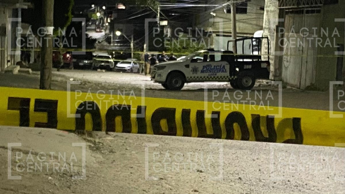 Hallan cuerpo baleado de mujer, amarrado y con mensaje en San Marcos