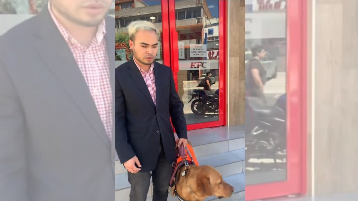 Tienda de KFC en Ecuador le niega la entrada a perro guía