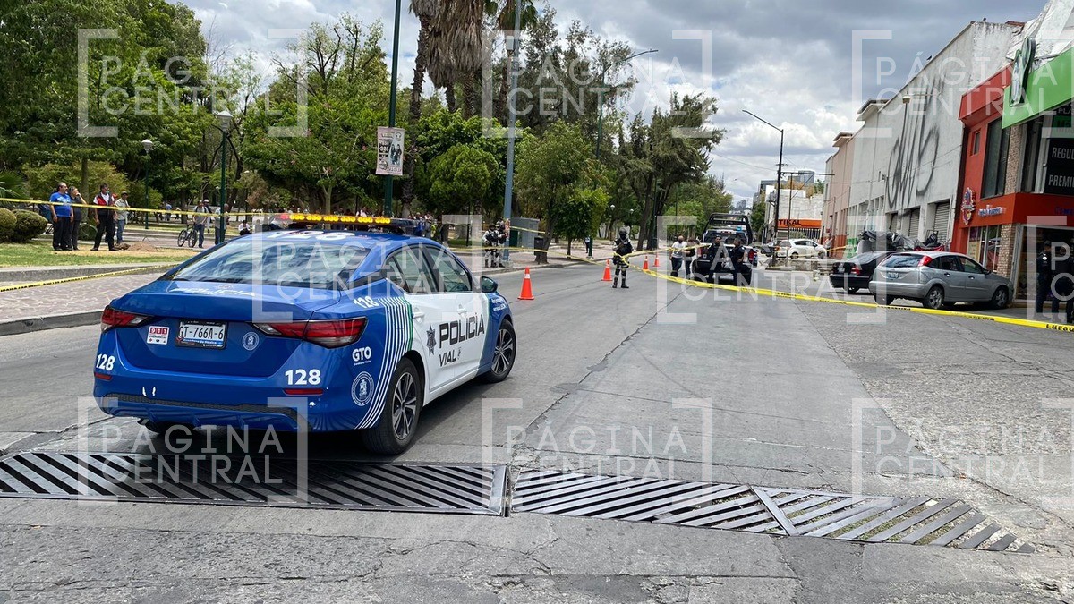 Ejecutan a hombre en el exterior del Parque Hidalgo