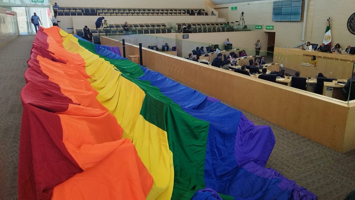 Inicia la convocatoria para el parlamento LGBTIQ+ en GTO