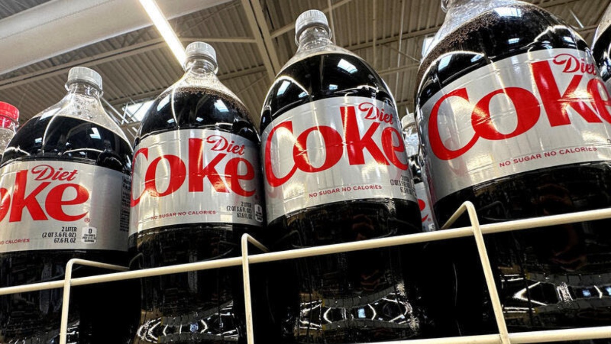La Coca-Cola Light, ¿cancerígena? Esto dice la OMS del aspartame