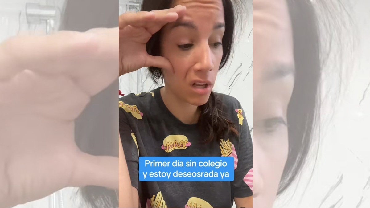 Mamá entra en desesperación por tener que cuidar a sus hijos durante las vacaciones