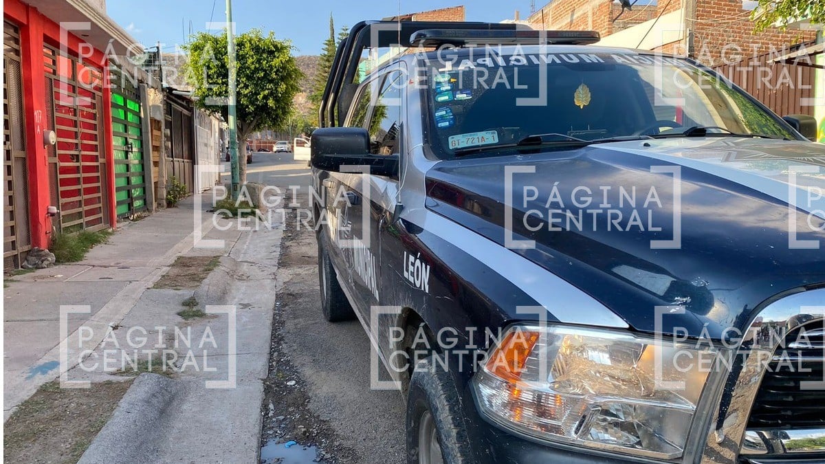 Motosicarios ejecutan a hombre en Villas de San Nicolás