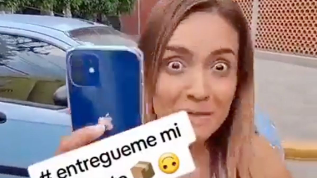 #LadyPaquete agrede a repartidores de Mercado Libre