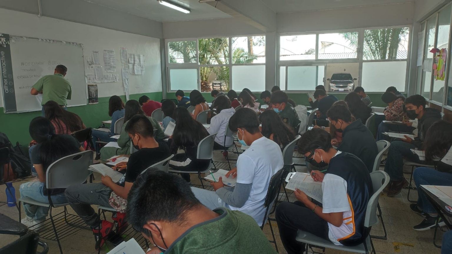 ¿Te aceptaron en la prepa? ¡Checa las fechas de inscripción!