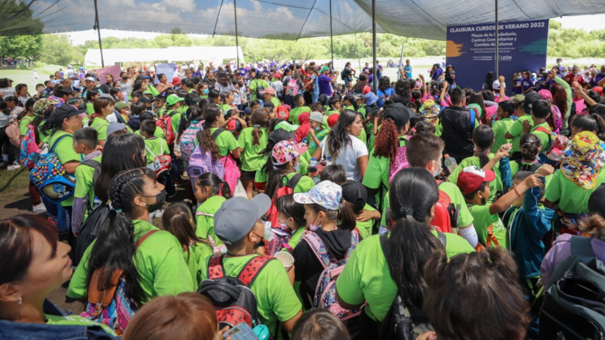 Invita municipio de León a los cursos de verano