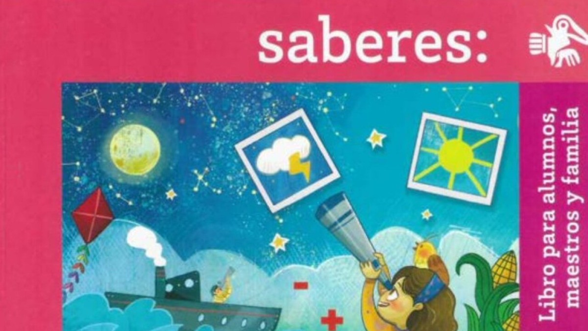 Obligan a maestros leoneses a regresar los libros de texto