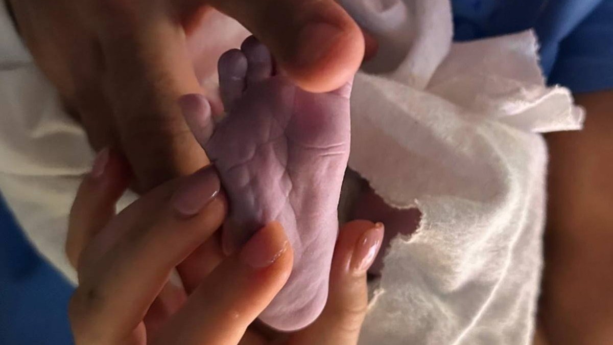 Nace León, bebé de Cynthia y Carlos Rivera