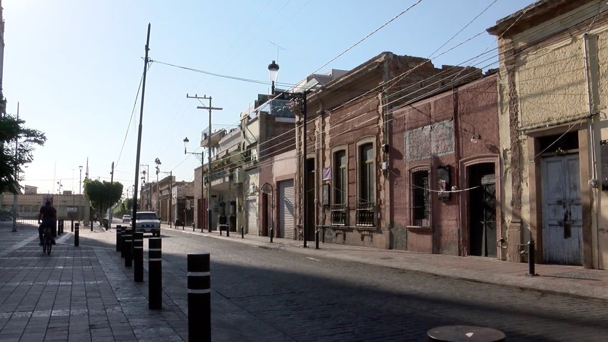 Sigue en suspenso horario para venta de alcohol en bares de León