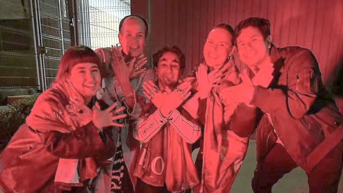 Niurka se reencuentra con Emilio en la calle; no la dejaron entrar al estudio