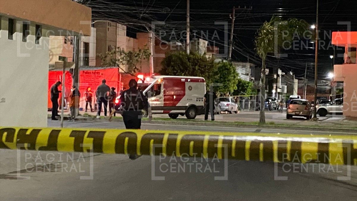 Matan a un hombre a balazos en puesto de hamburguesas en la Santo Domingo