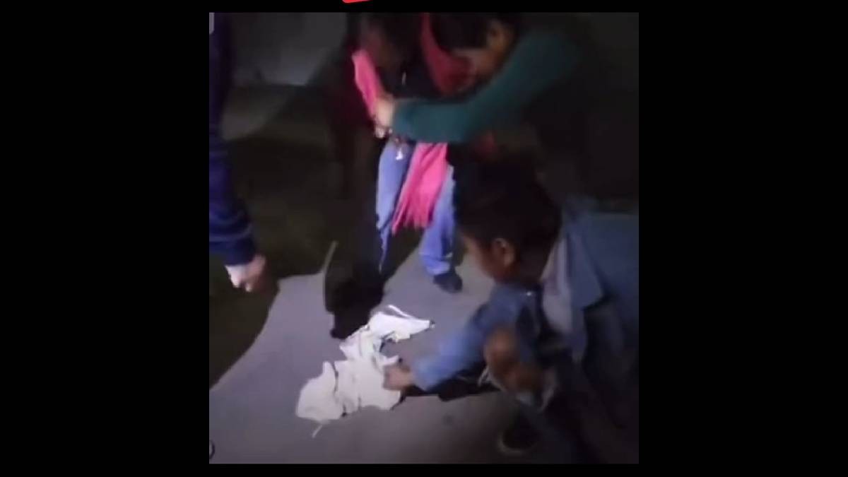 Fans de Wendy Guevara queman playera con su rostro porque no los saludó