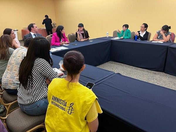 Alejandra Gutiérrez debe dar disculpa pública a feministas antes de 30 de septiembre 