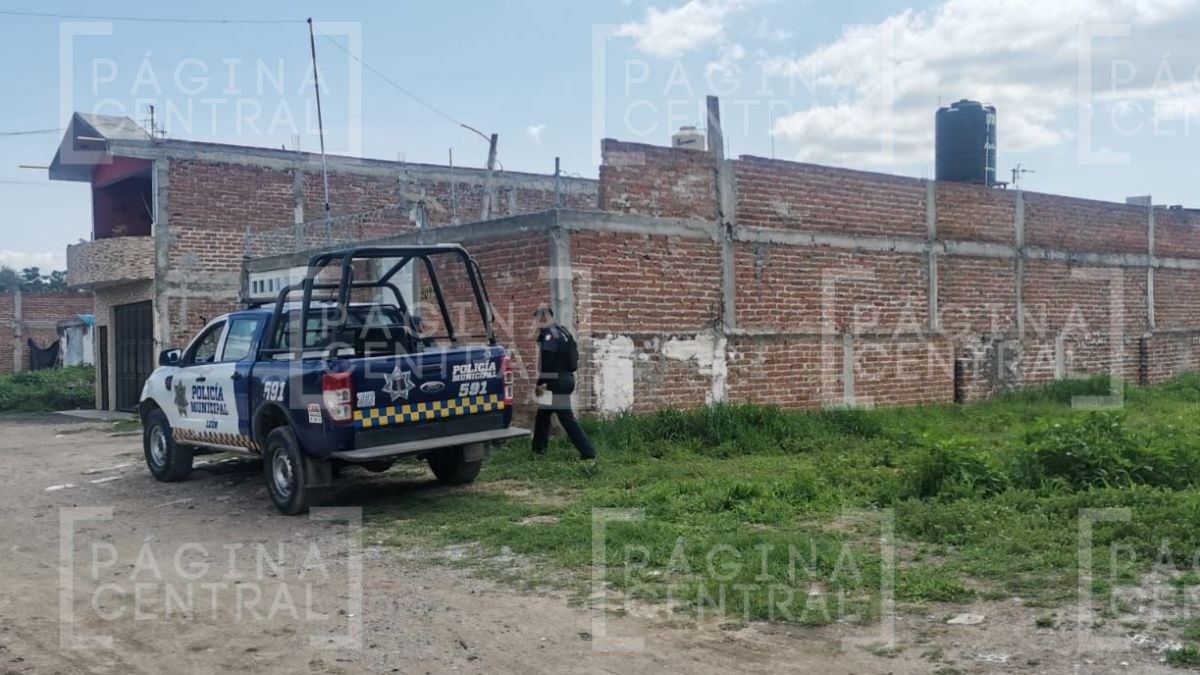 ¡Ataque armado en Diez de Mayo! Balean a hombre que buscaba basura en un baldío