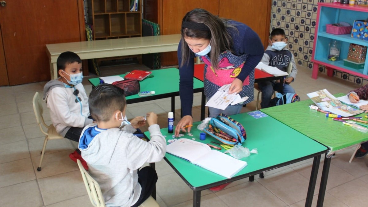 Seis estados regresan a clases sin repartir los nuevos libros: SEP