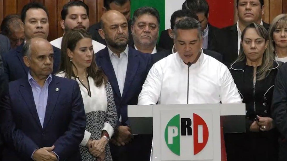 Va Xóchitl Gálvez como candidata única del FAM, retira el PRI a Beatriz Paredes