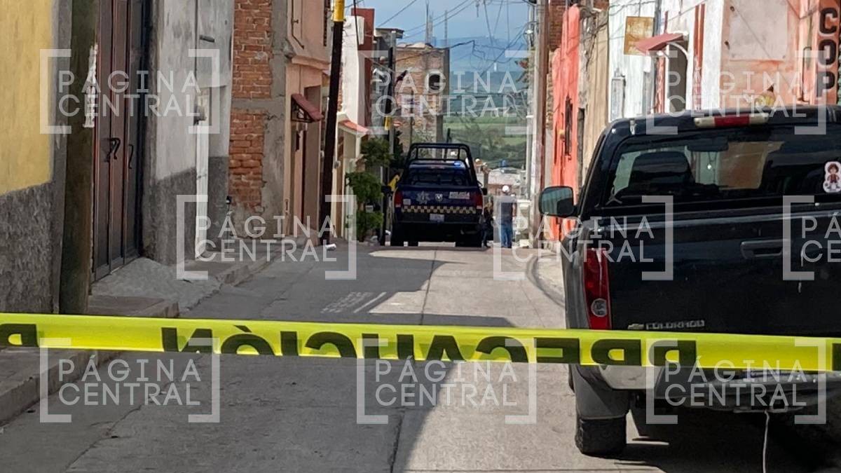 Matan a bebé a balazos en los brazos de su madre en plena calle